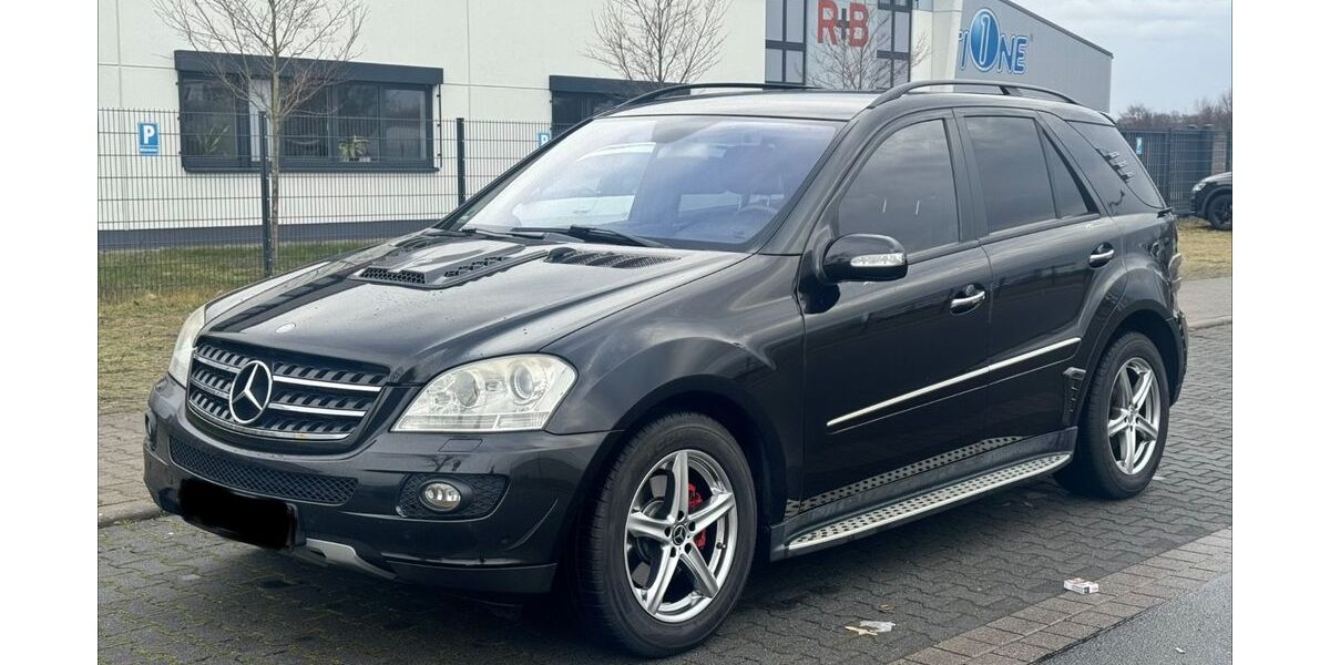 Mercedes-Benz ML 320 305.000 km 4.950 &euro; Dieburg 64807