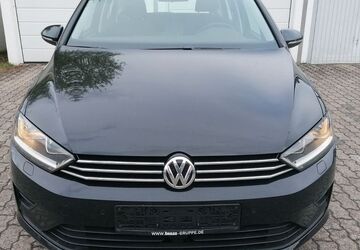 VW Golf Sportsvan 83.800 km 10.999 &euro; Aschaffenburg 63741