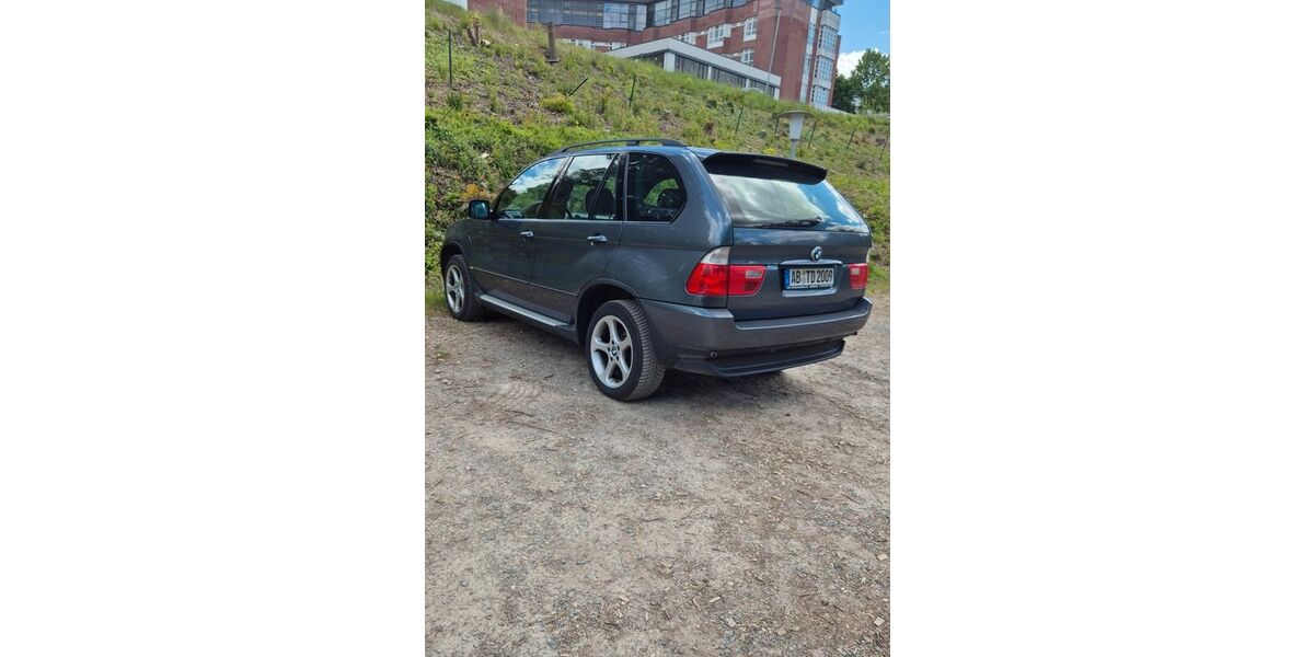 BMW X5 260.000 km 6.499 &euro; Aschaffenburg 63741