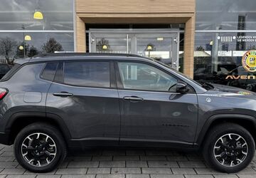 Jeep Compass 27.650 km 31.290 &euro; Aschaffenburg 63741