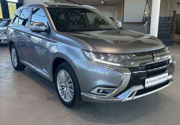 Mitsubishi Outlander 124.000 km 16.987 &euro; Dietzenbach 63128