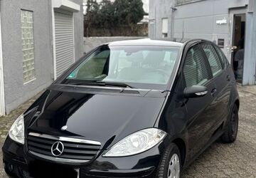 Mercedes-Benz A 150 280.000 km 1.350 &euro; Offenbach am Main 63071