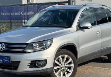 VW Tiguan 125.000 km 8.490 &euro; Hanau 63452