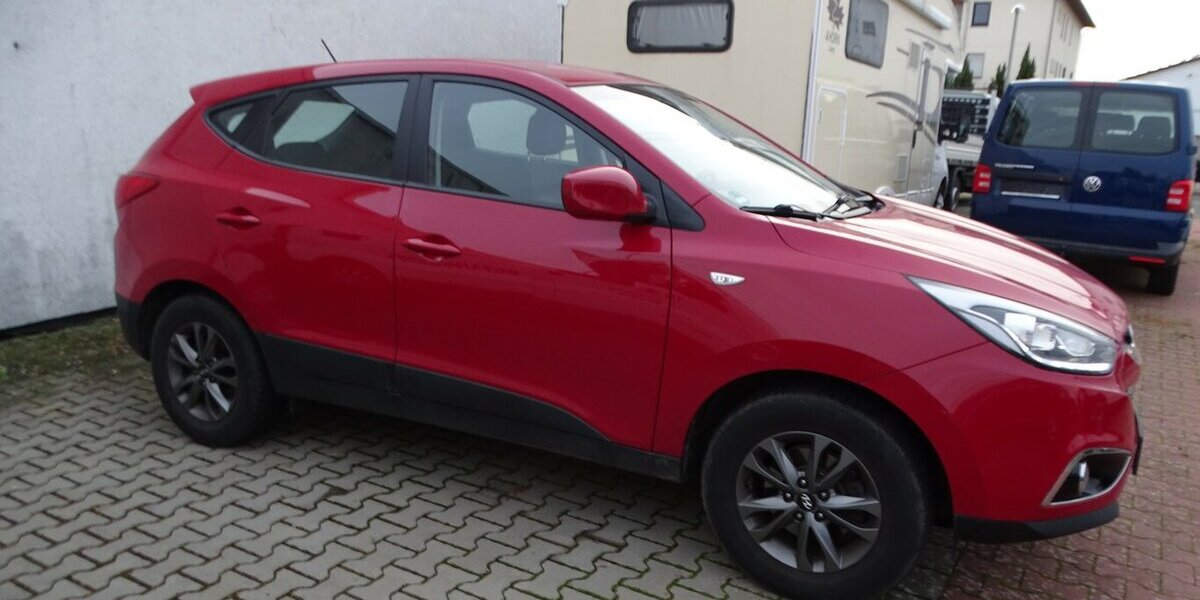 Hyundai ix35 FIFA World Cup Edition 2W,AHK 78.713 km 8.990 &euro; Rodgau 63110