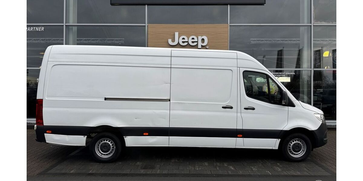 Mercedes-Benz Sprinter 195.050 km 19.290 &euro; Aschaffenburg 63741