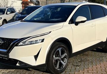 Nissan Qashqai 79.000 km 21.380 &euro; Babenhausen 64832