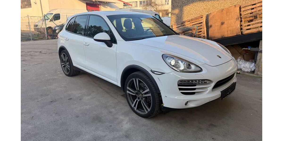 Porsche Cayenne 184.500 km 16.500 &euro; FRANKFURT 65933