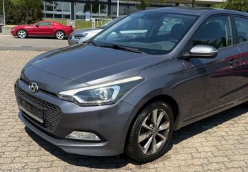 Hyundai i20 166.563 km 4.999 &euro; Hanau 63452