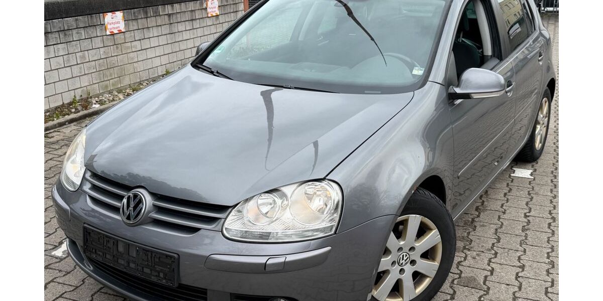VW Golf 272.911 km 1.999 &euro; Frankfurt am Main 65933