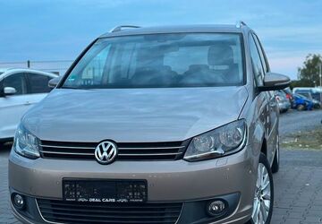 VW Touran 113.000 km 9.899 &euro; Dietzenbach 63128