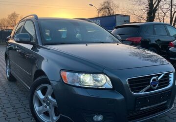 Volvo V50 168.000 km 7.999 &euro; Stockstadt a.M. 63811