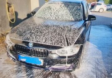 BMW 318 186.607 km 9.800 &euro; Frankfurt am main 60439