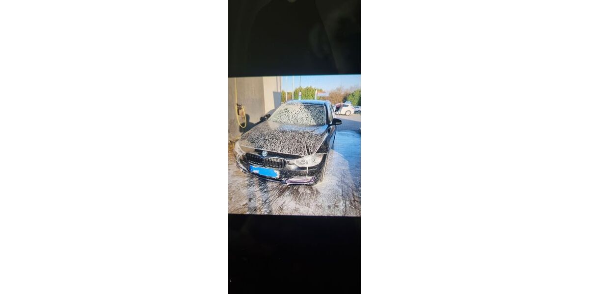 BMW 318 186.607 km 9.800 &euro; Frankfurt am main 60439