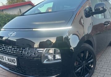 Hyundai STARIA 157.000 km 25.450 &euro; Hasselroth 63594