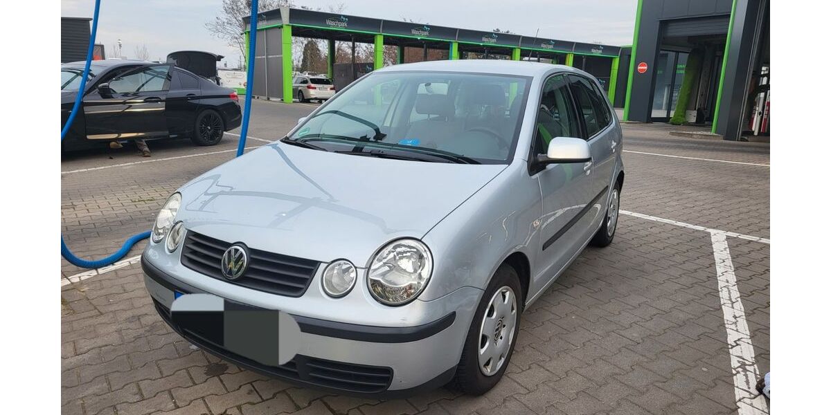 VW Polo 192.000 km 3.100 &euro; Frankfurt am Main 65931