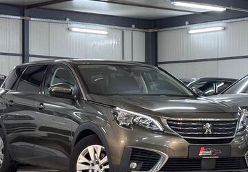 Peugeot 5008 128.776 km 15.890 &euro; Maintal 63477