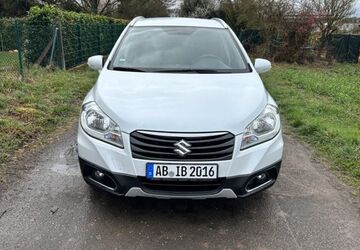 Suzuki (SX4) S-Cross 75.000 km 10.500 &euro; Kleinostheim 63801