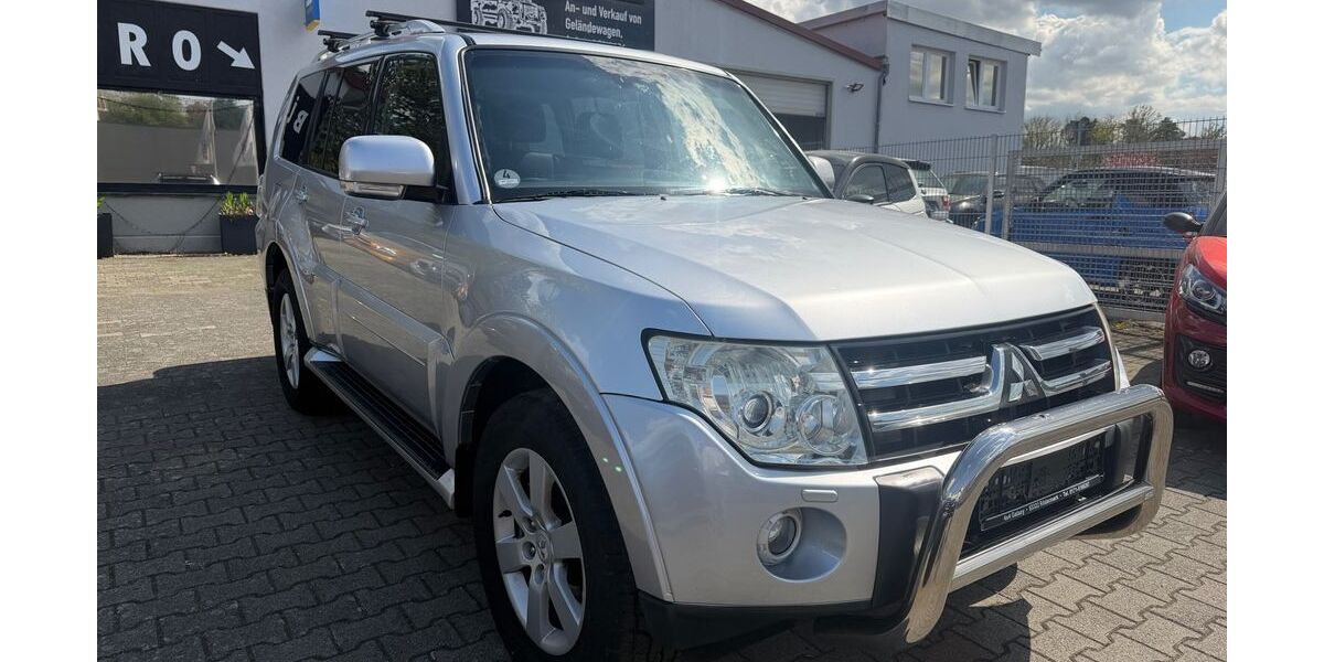 Mitsubishi Pajero 231.378 km 14.758 &euro; Rödermark 63322