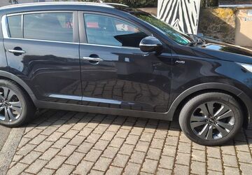 Kia Sportage 185.000 km 9.000 &euro; Bad Nauheim 61231