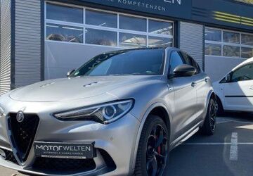 Alfa Romeo Stelvio 79.000 km 42.900 &euro; Friedrichsdorf 61381
