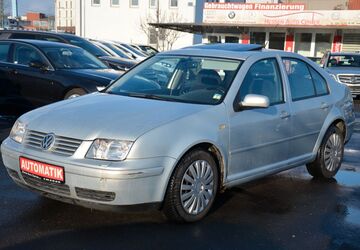 VW Bora 216.000 km 2.900 &euro; Frankfurt am Main 60388