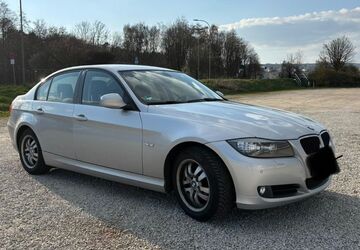 BMW 320 114.000 km 9.999 &euro; Oberursel 61440