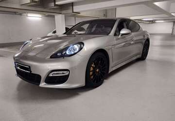 Porsche Panamera 211.000 km 32.500 &euro; Offenbach am Main 63071