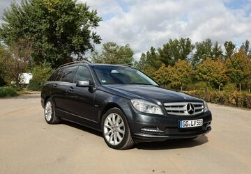 Mercedes-Benz C 250 185.000 km 9.200 &euro; Kelsterbach 65451