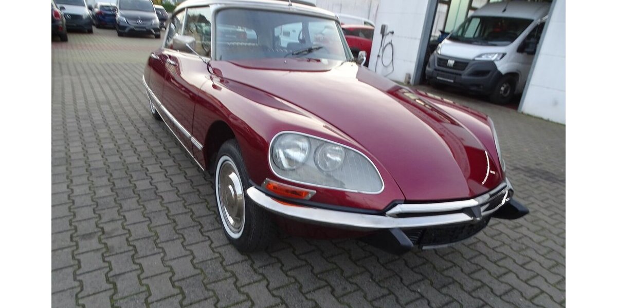 Citroen DS 20 Pallas ein Traum in rouge cornaline 1.200 km 79.990 &euro; Rodgau 63110