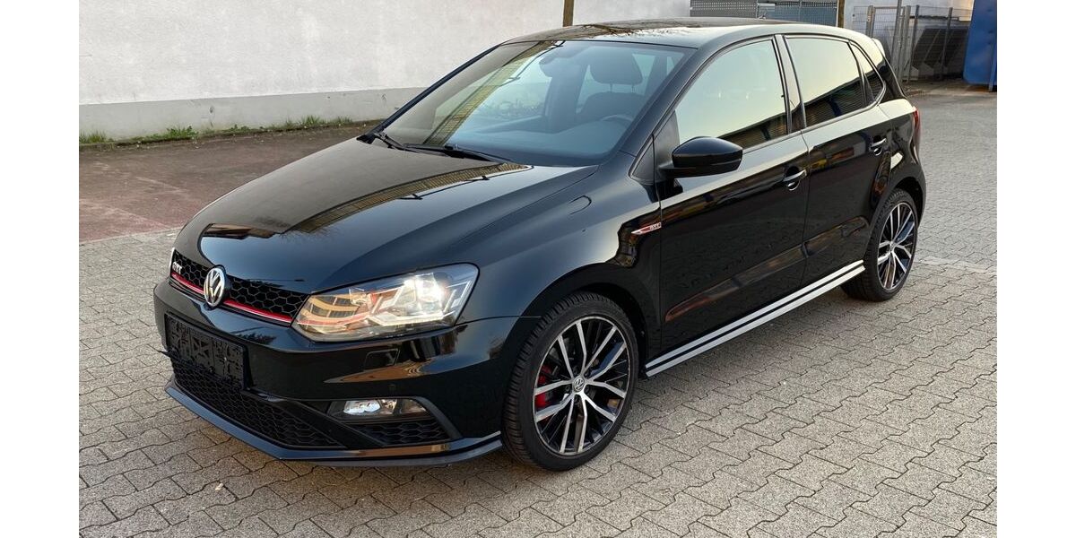 VW Polo 116.230 km 12.499 &euro; Frankfurt am Main 60389