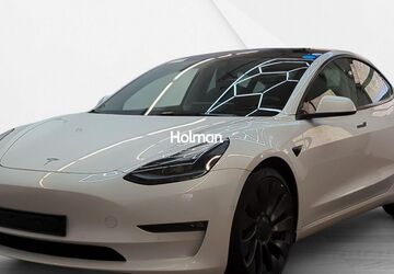 Tesla Model 3 54.451 km 31.474 &euro; Eschborn 65760