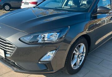 Ford Focus 71.100 km 13.450 &euro; Aschaffenburg 63741