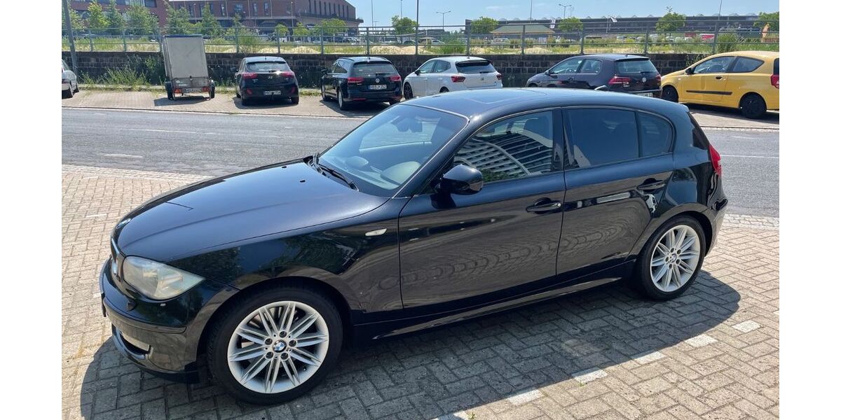 BMW 123 220.000 km 5.900 &euro; Frankfurt am Main 60431