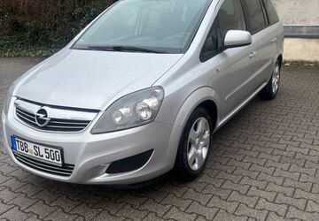 Opel Zafira 225.000 km 2.500 &euro; Hanau 63454