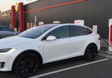 Tesla Model X 84.549 km 89.999 &euro; Friedrichsdorf 61381