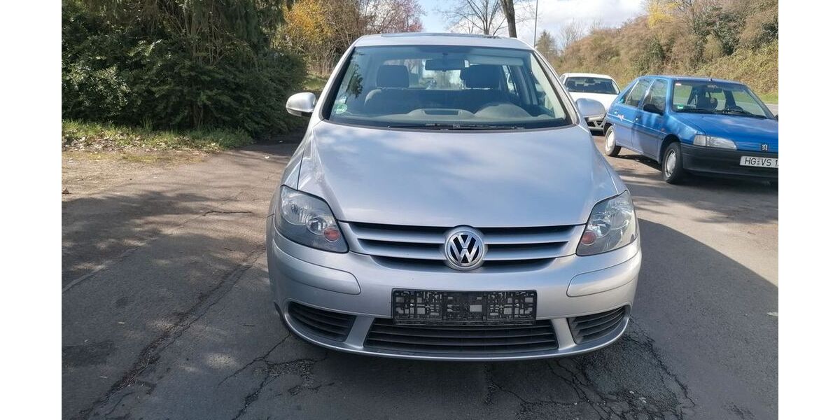 VW Golf 100.000 km 3.200 &euro; friedrichsdorf 61381