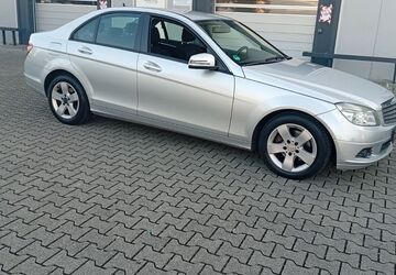 Mercedes-Benz C 200 319.500 km 3.100 &euro; Hanau 63452