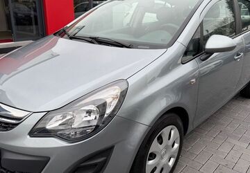 Opel Corsa 142.000 km 5.700 &euro; FRANKFURT AM MAIN 60488