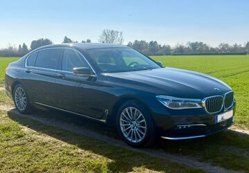 BMW 730 198.000 km 27.500 &euro; Offenbach 63075