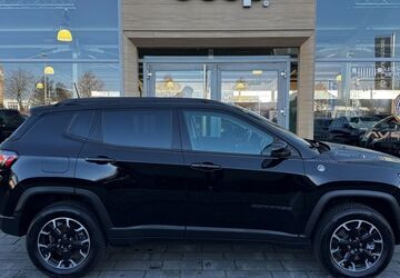 Jeep Compass 14.350 km 27.890 &euro; Aschaffenburg 63741