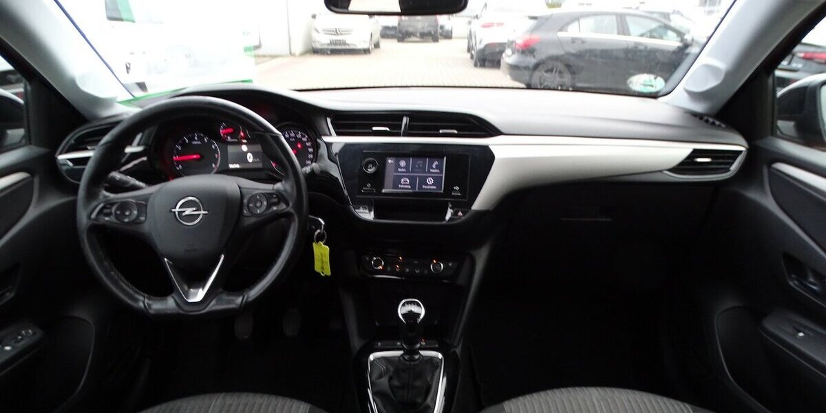 Opel Corsa F 1,2l Edition, Sitzheizung, Lenkradheizung, 56.945 km 9.890 &euro; Rodgau 63110