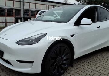 Tesla Model Y 56.388 km 37.420 &euro; Eschborn 65760