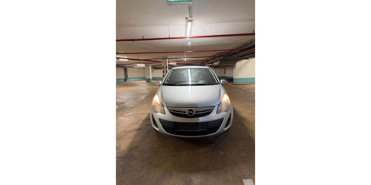 Opel Corsa 127.791 km 3.100 &euro; Frankfurt am Main 65936