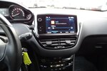Peugeot 2008 1,2l Allure Einparkhilfe vorne + hinten, Klim 76.200 km 10.990 &euro; Rodgau 63110
