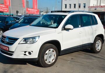 VW Tiguan 184.000 km 7.900 &euro; Frankfurt am Main 60388