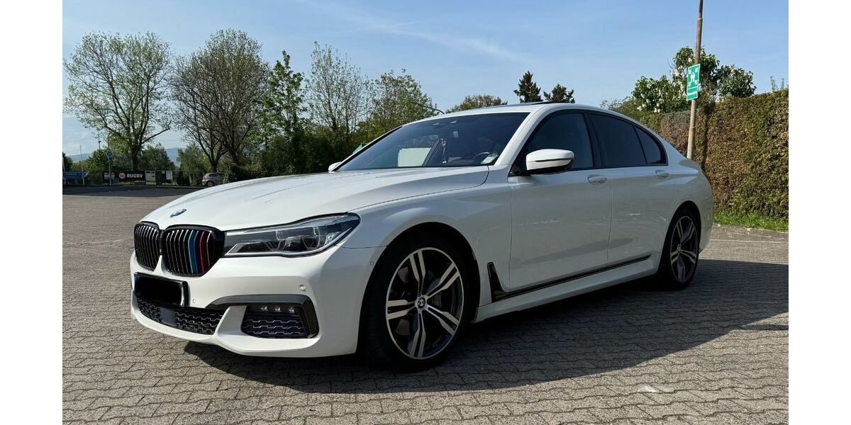 BMW 740 179.900 km 31.400 &euro; Frankfurt 65934