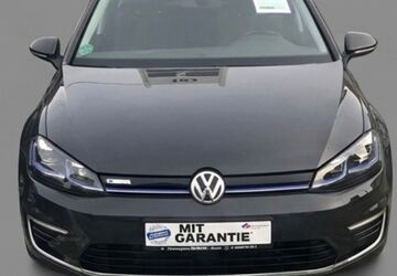VW Golf 32.650 km 14.980 &euro; Aschaffenburg am Main 63741