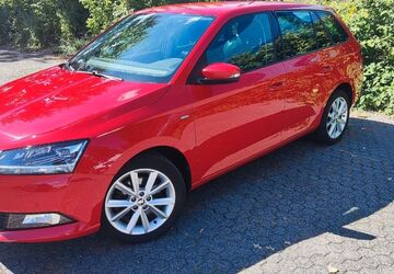 Skoda Fabia 108.800 km 11.900 &euro; Bad Vilbel 61118