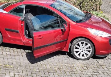 Peugeot 207 90.000 km 3.200 &euro; Büdingen 63654