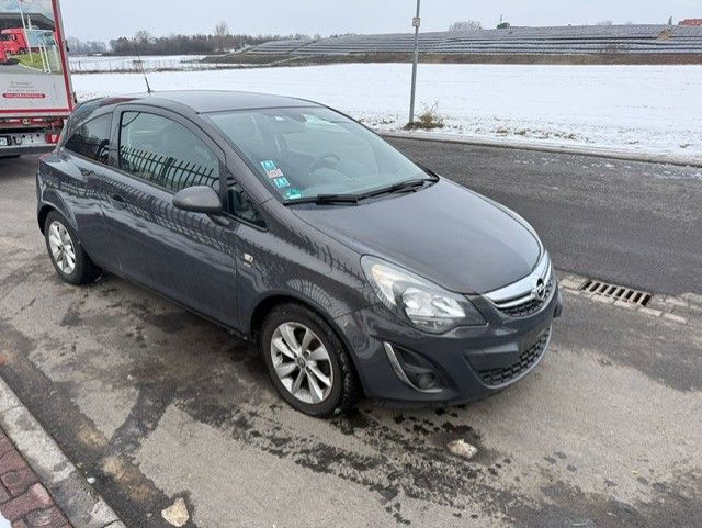 Opel Corsa 243.835 km 2.400 &euro; Hanau 63452